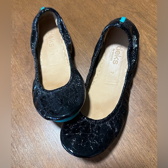 Tieks by Gavrieli Ballet Flat Obsidian Black Patent Leather - Picture 1 of 5